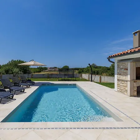 Holiday Home Villa Paolinna By Interhome