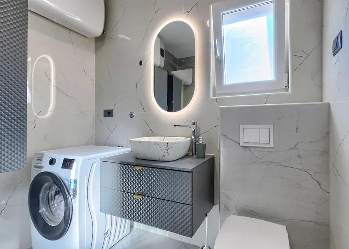 Ferienhaus Damir By Interhome Pula